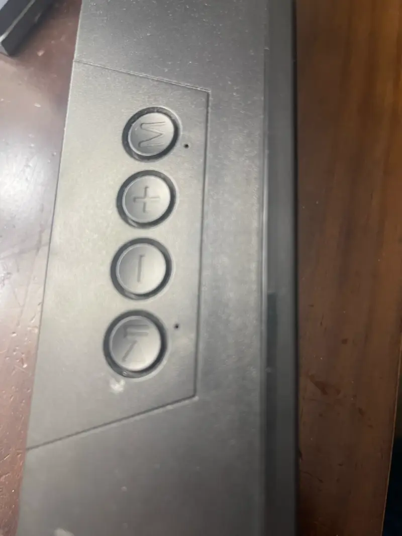 Barra de sonido Master-G con luces LED RGB - 3