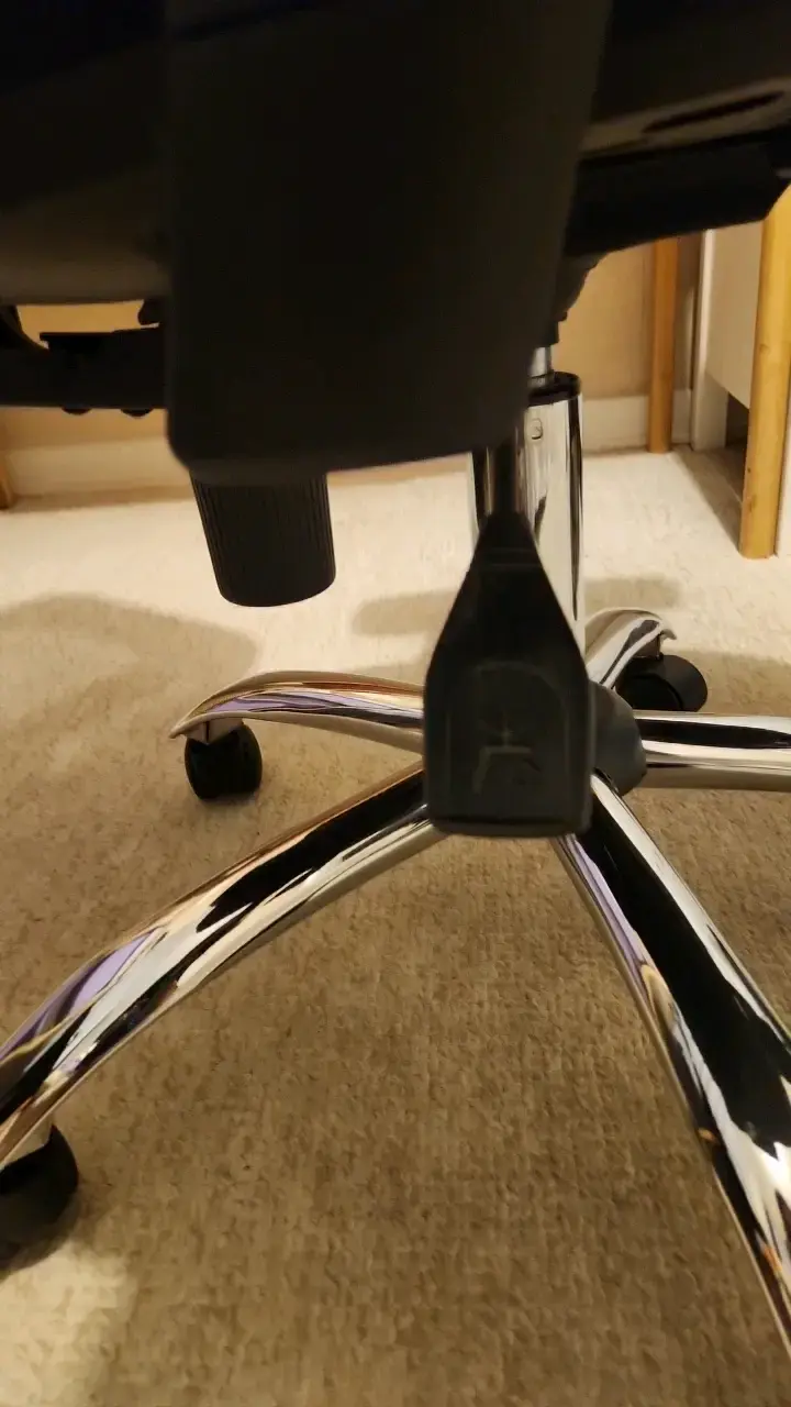 Silla de oficina ergonómica negra - 3