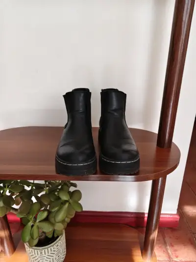 Botines color negro para mujer - miniatura 1