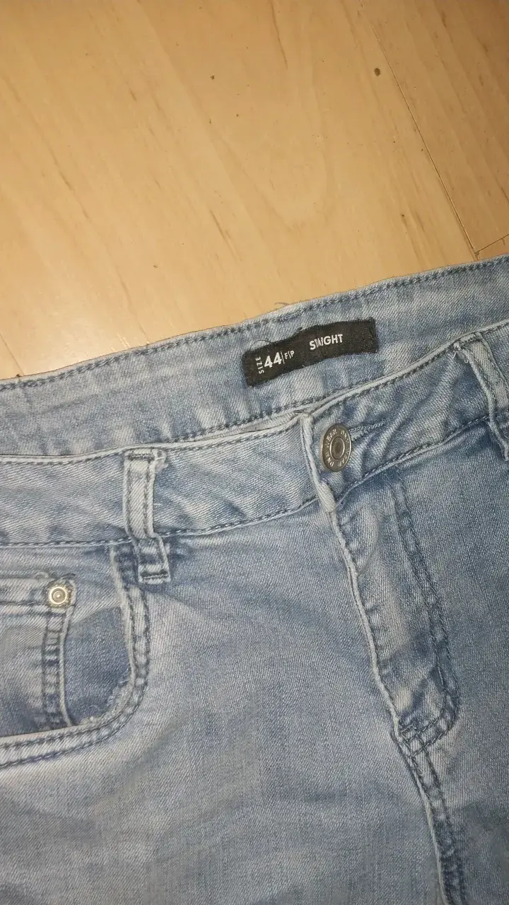Jeans desgastados azul claro para hombre - 2