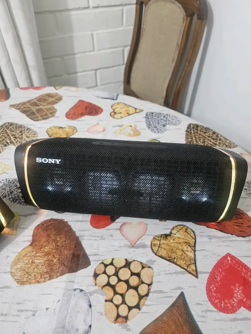 Parlante portátil Sony XB43 - 3