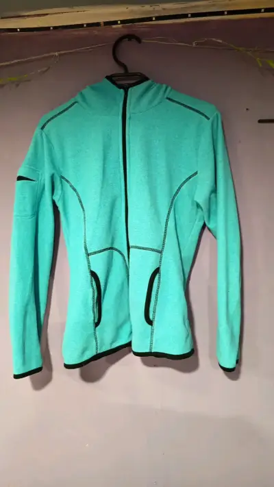 Chaqueta deportiva turquesa con capucha - miniatura 1