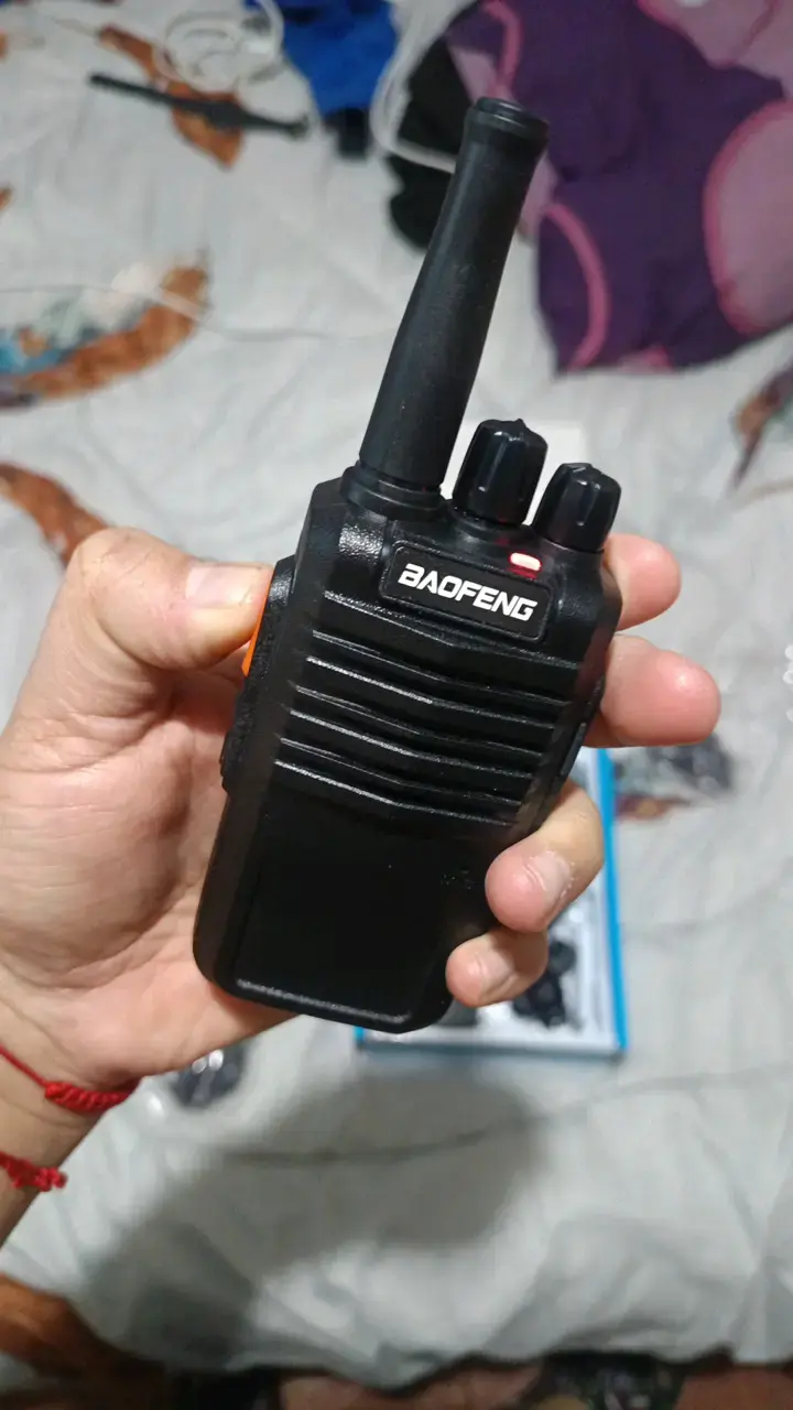 Radio portátil Baofeng BF-M77 con USB - 3
