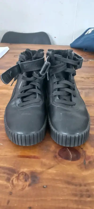 Zapatillas negras Puma de cuero - miniatura 2