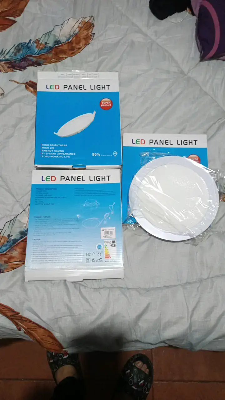 Luz LED de panel redondo super brillante - 1