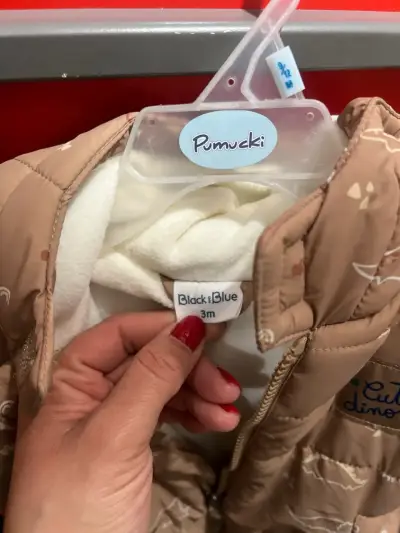 Enterito acolchado para bebé con diseño de dinosaurios - miniatura 2
