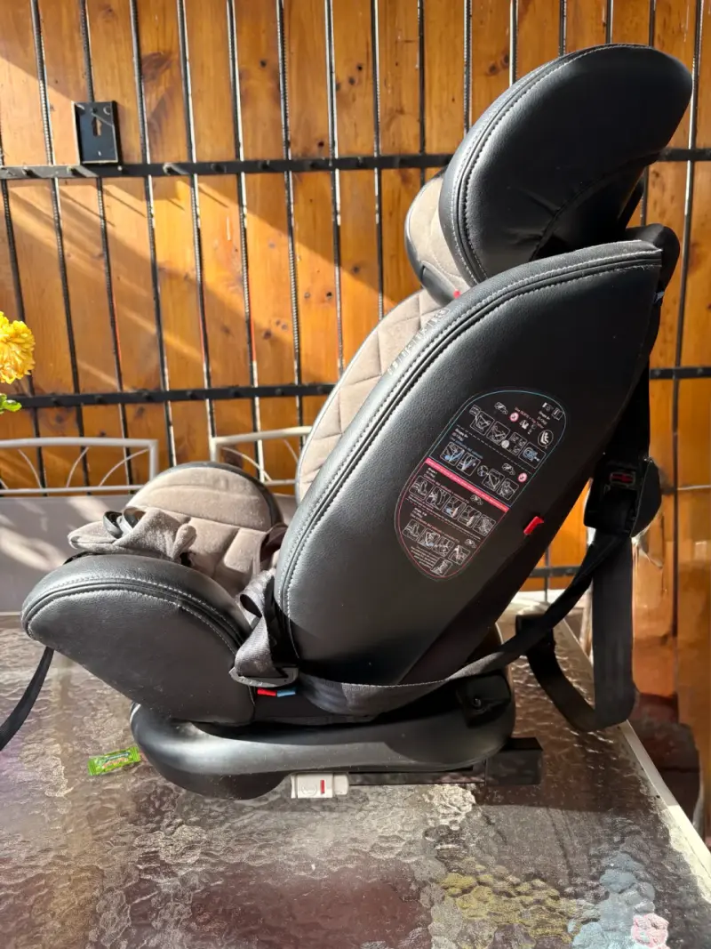 Silla de auto Infanti gris para bebé - 6