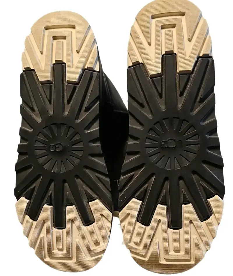 Botas mujer UGG Classic Streetscape negras - 4