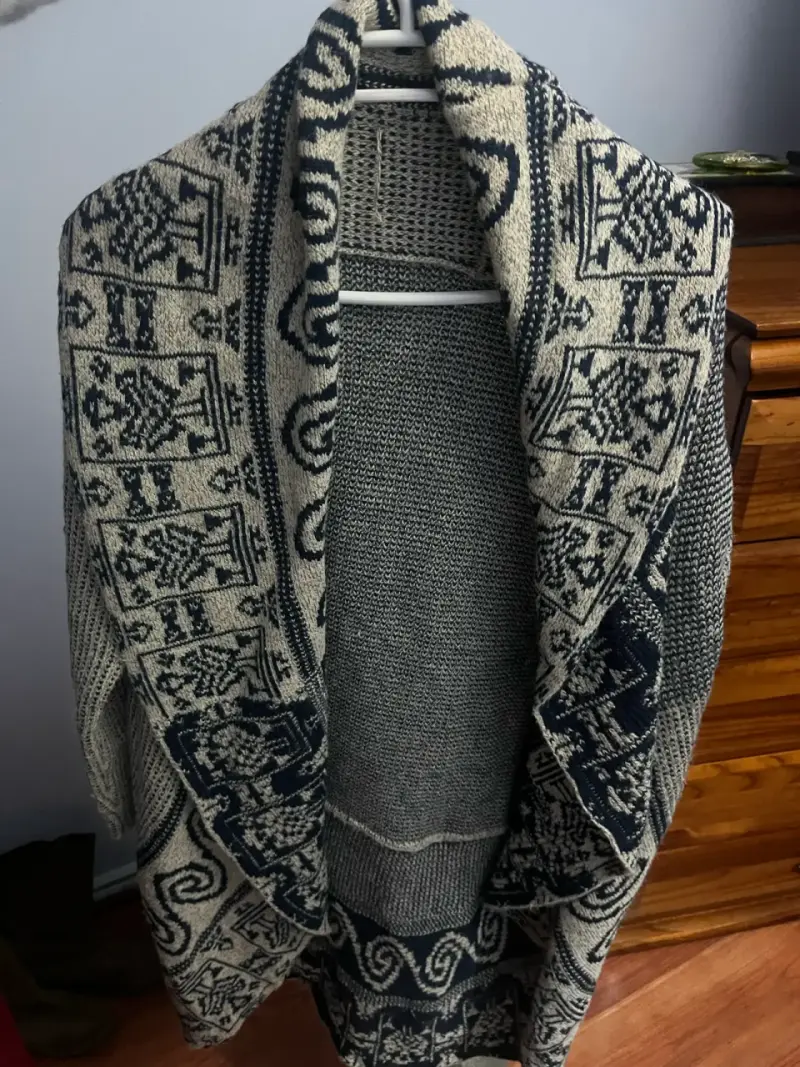Chaleco tejido con diseño étnico - 2