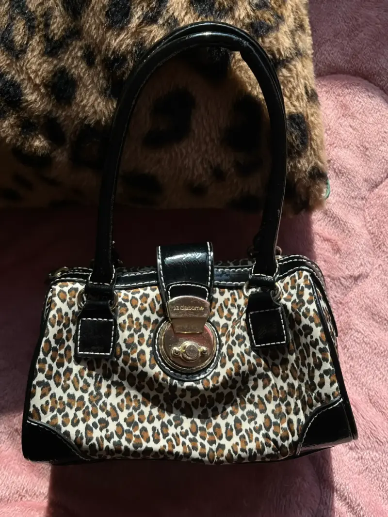 Cartera Animal Print y2k de mano - 1