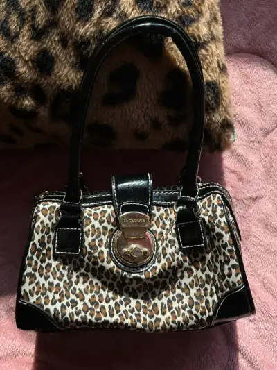 Cartera Animal Print y2k de mano - miniatura 1