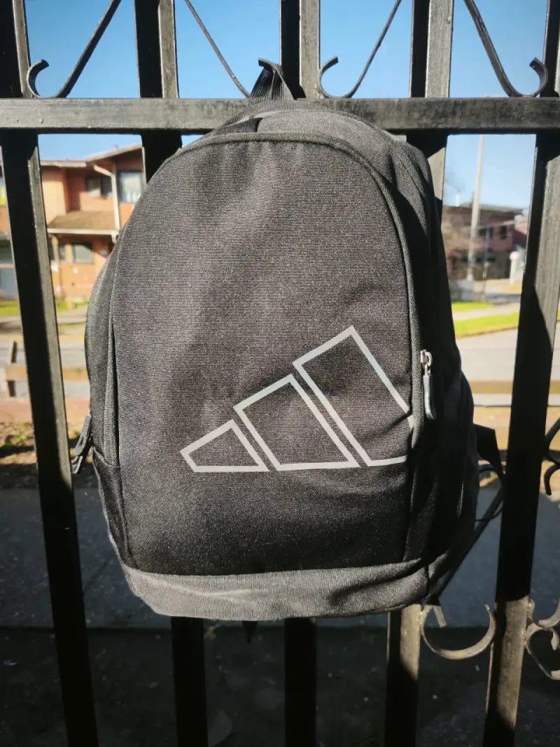 Mochila Adidas negra deportiva - 2