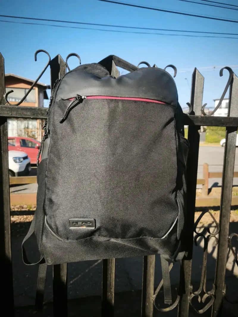 Mochila negra Head con bolsillo frontal - 2