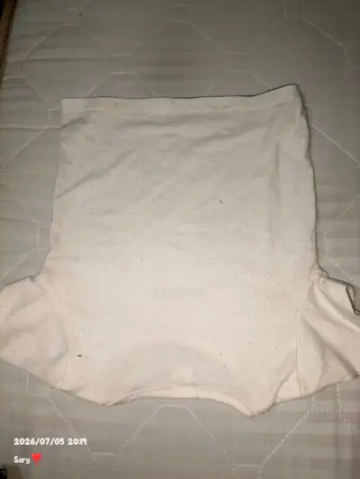 Pañal de tela reutilizable blanco - miniatura 1