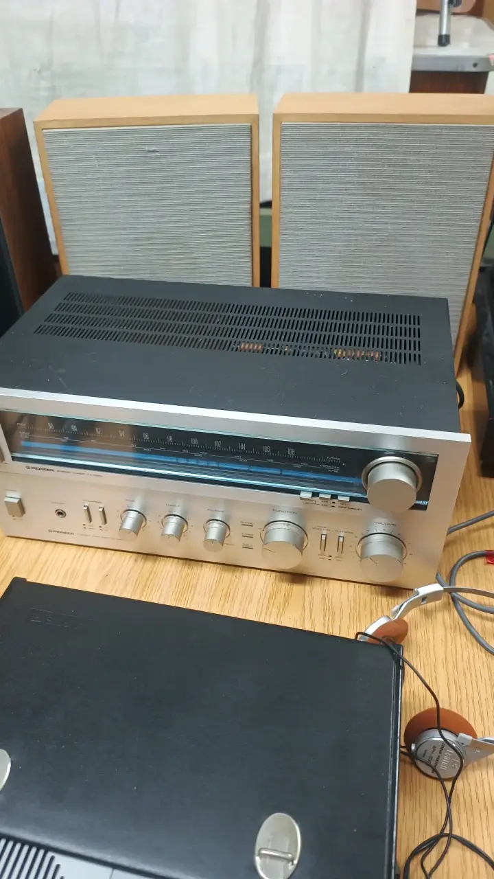 Receptor estéreo vintage Pioneer, y amplificador - 2