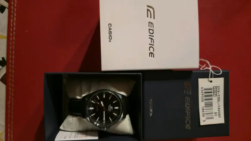 Casio Edifice EFV-100L Cuero Original - Impecable - 2