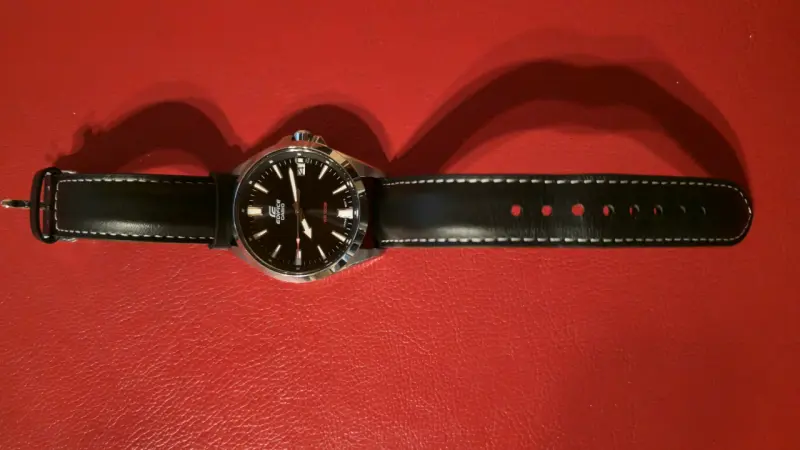 Casio Edifice EFV-100L Cuero Original - Impecable - 4