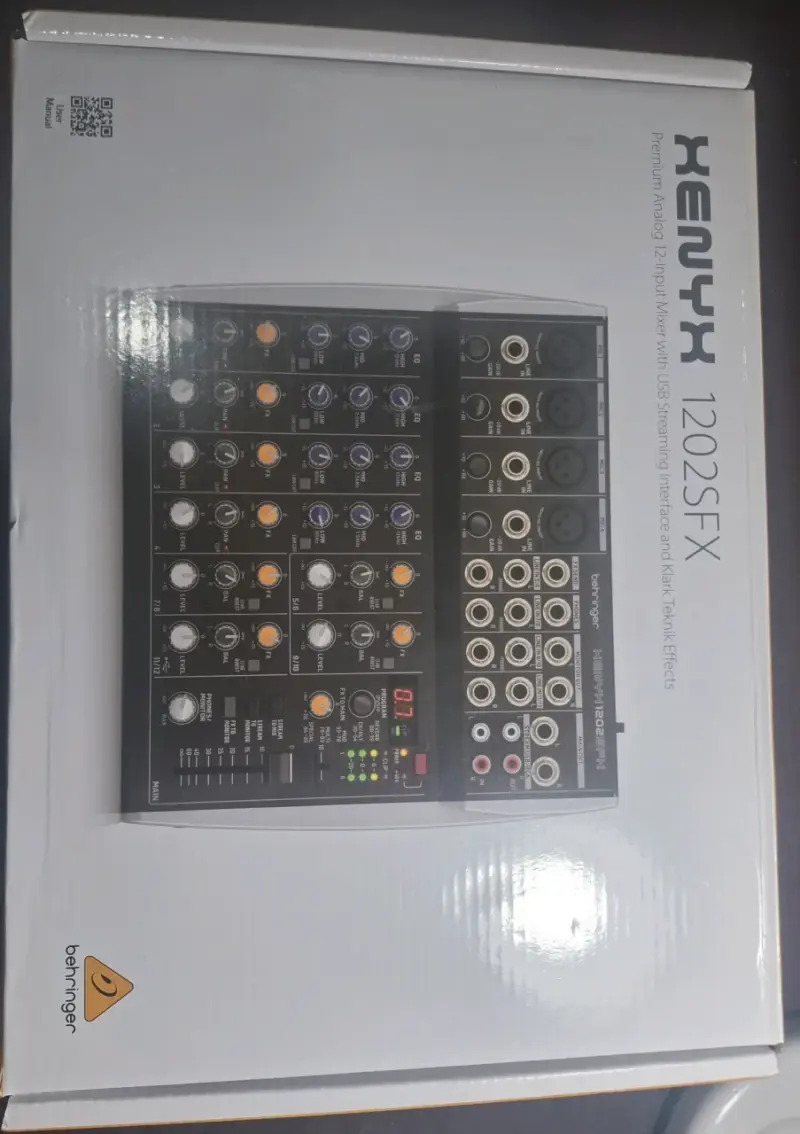 Mezclador Behringer Xenyx 1202SFX con USB - 1