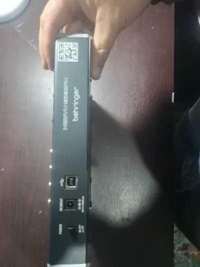 Mezclador Behringer Xenyx 1202SFX con USB - miniatura 5