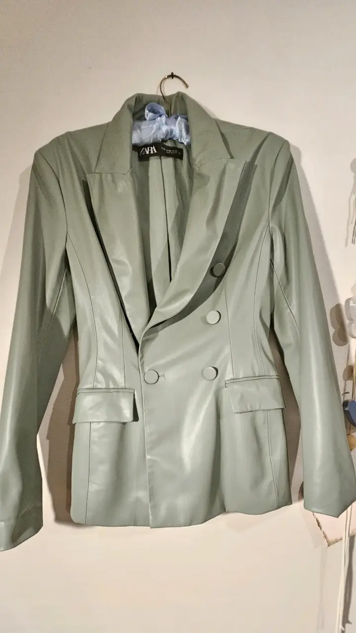 Blazer verde menta de cuero sintético Zara - 1