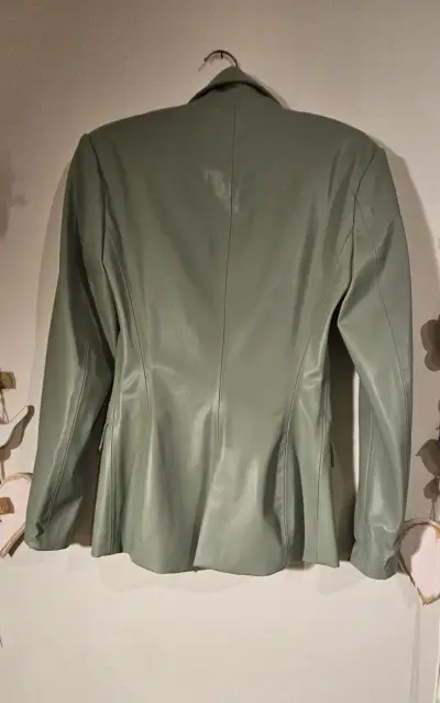Blazer verde menta de cuero sintético Zara - miniatura 2