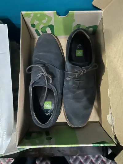 Zapatos de vestir azul marino para hombre - miniatura 1