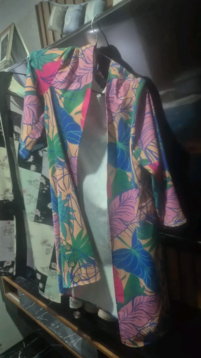 Tapado estampada tropical