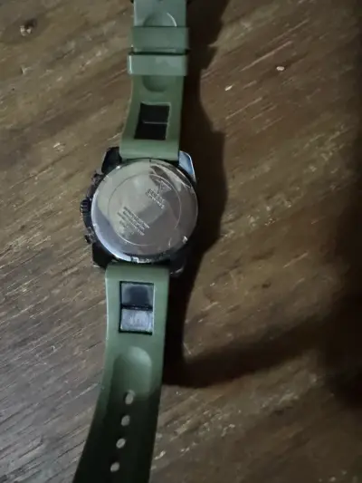 Reloj Guess cronógrafo, festina y Adidas - miniatura 2