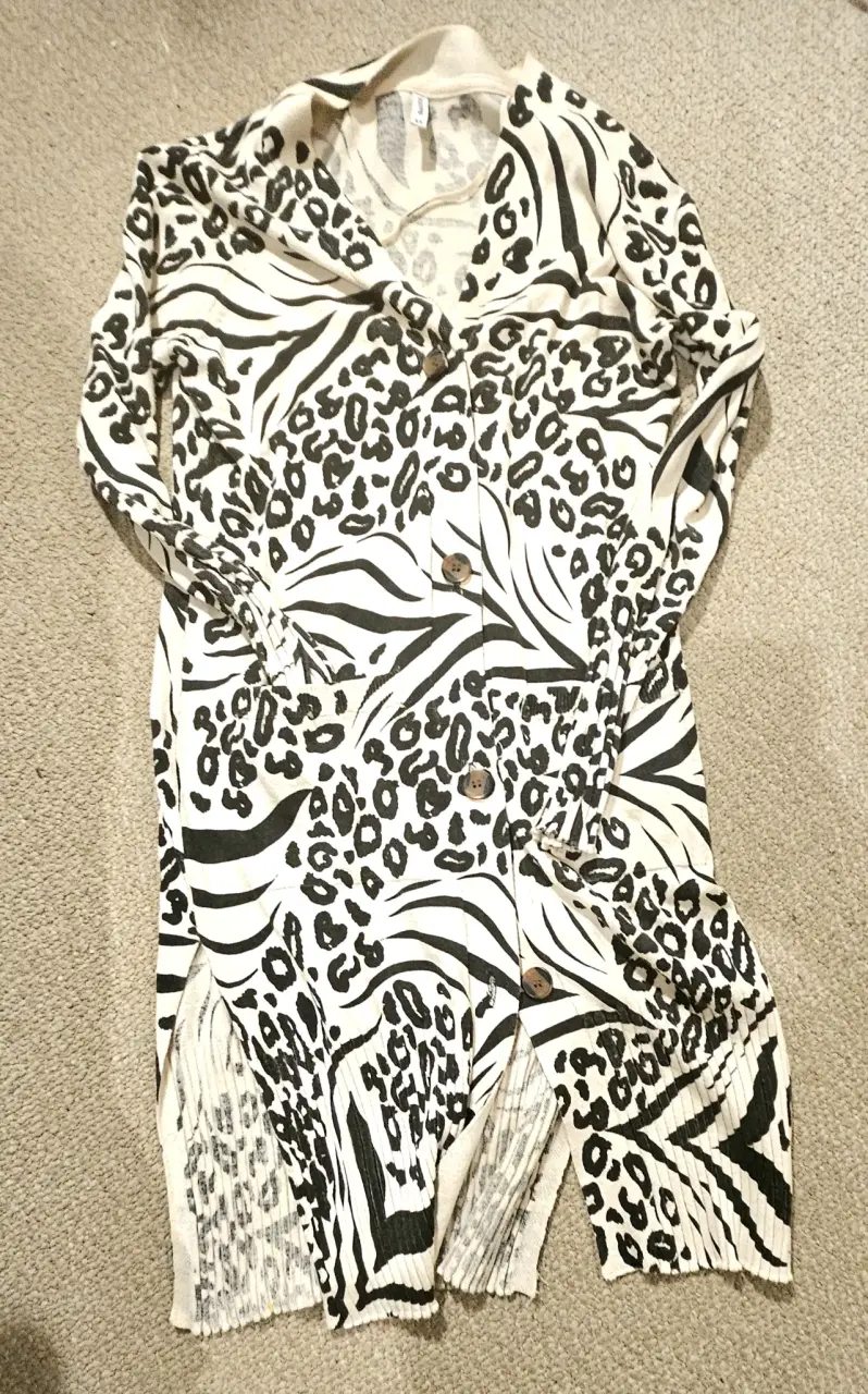 Barbados Cardigan animal print beige y negro - 2