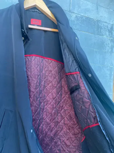 Chaqueta negra S.V.T para hombre - miniatura 4