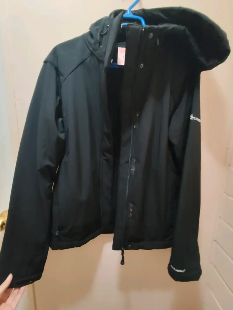 Chaqueta negra Shofshell con capucha - 1