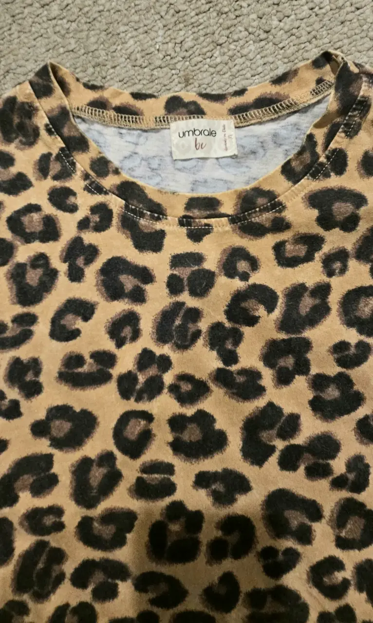 Umbrale Polera estampado leopardo sin mangas - 2