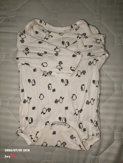 Body de bebé con estampado de pingüinos - miniatura 1