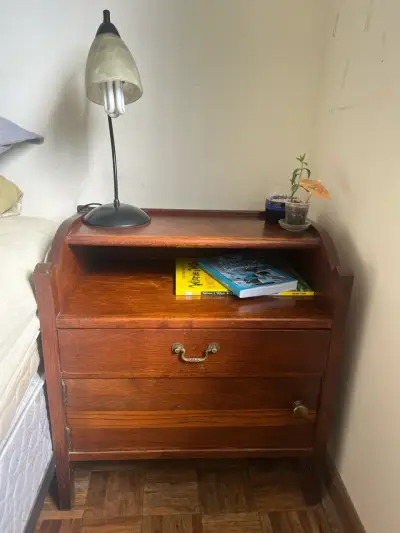 Veladores vintage de madera con cajones - miniatura 3