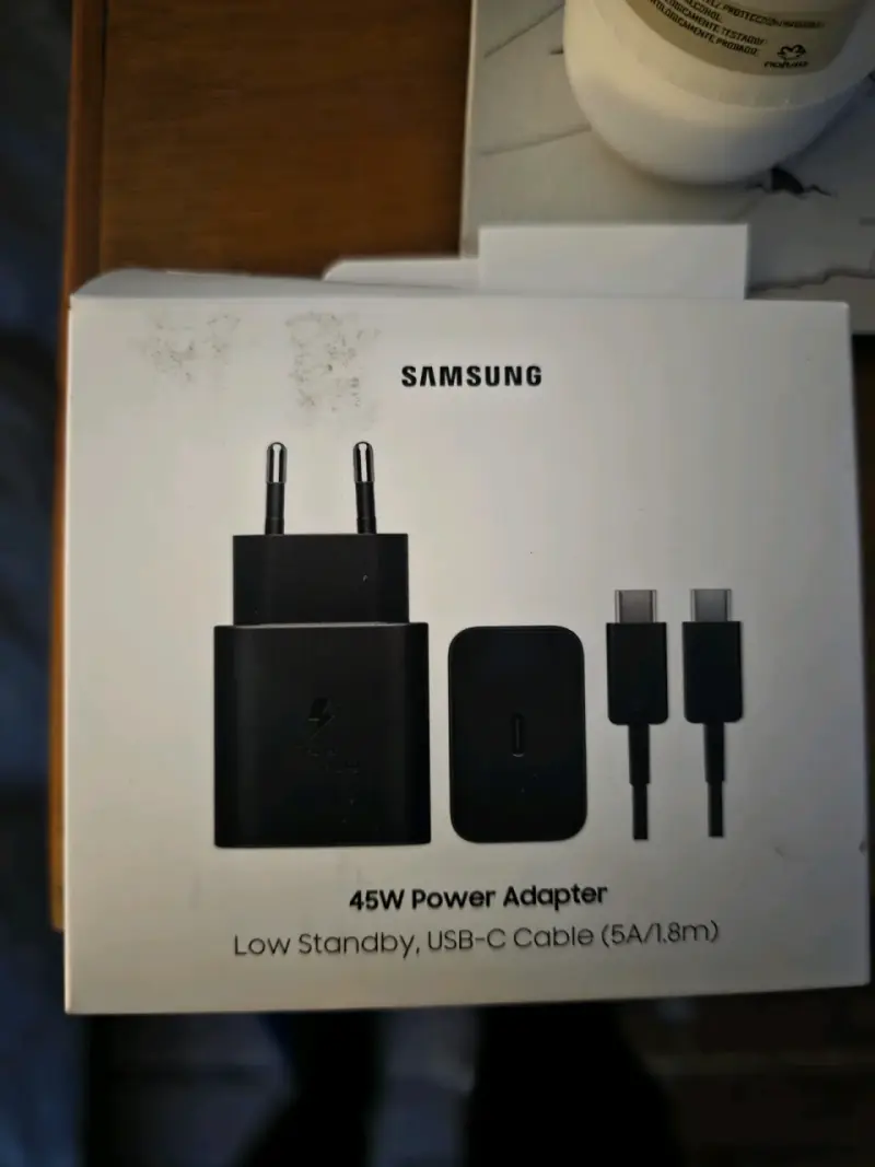 Samsung Galaxy S25 Ultra en buen estado - 6