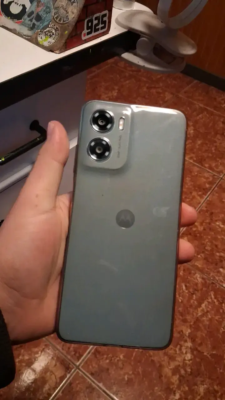 Motorola E15 Android en buen estado - 2