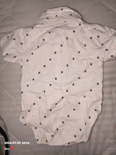 Body camisa de bebé blanco con estampado - miniatura 2