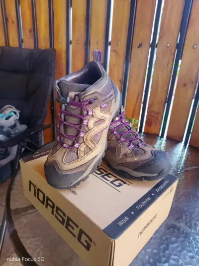 Vendo zapatos de seguridad - miniatura 2