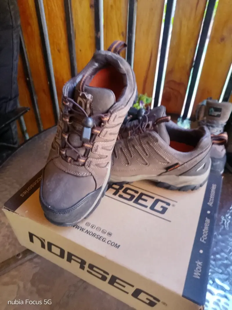 Vendo zapatos de seguridad - 4
