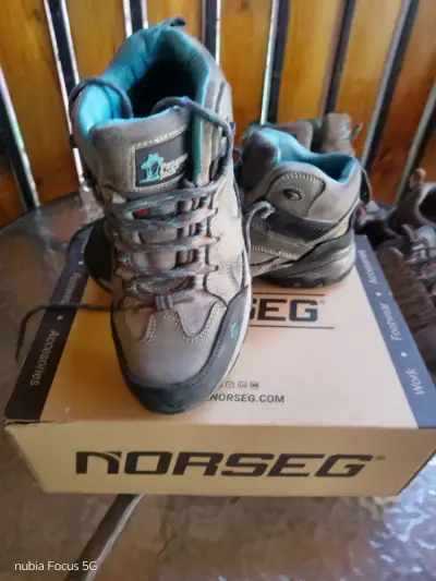 Vendo zapatos de seguridad - miniatura 5