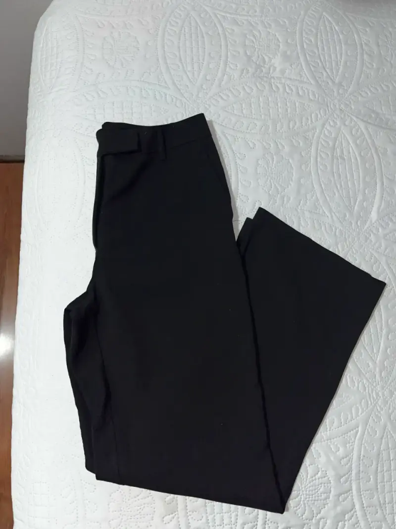 Pantalones negros elegantes para mujer - 1