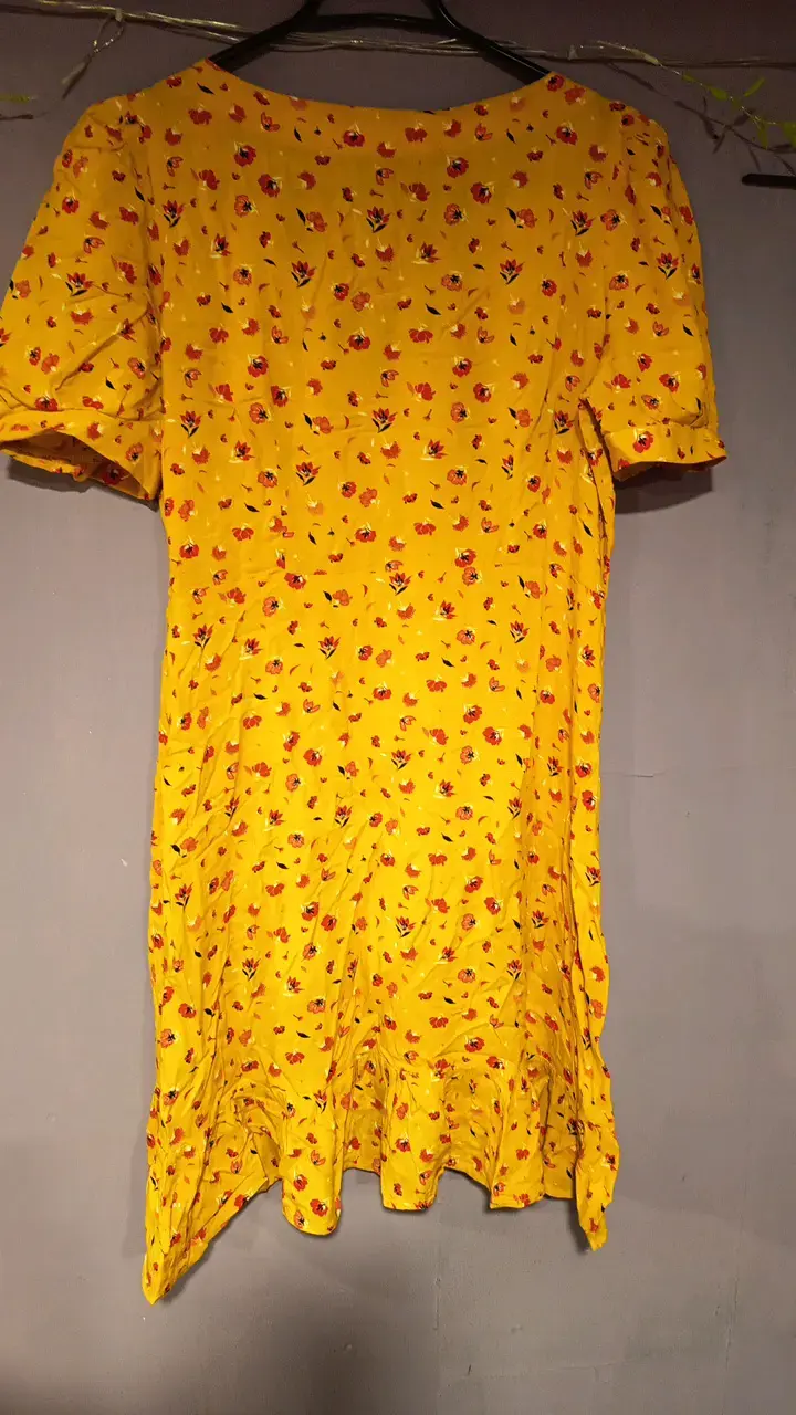Vestido amarillo floral Basement - 2