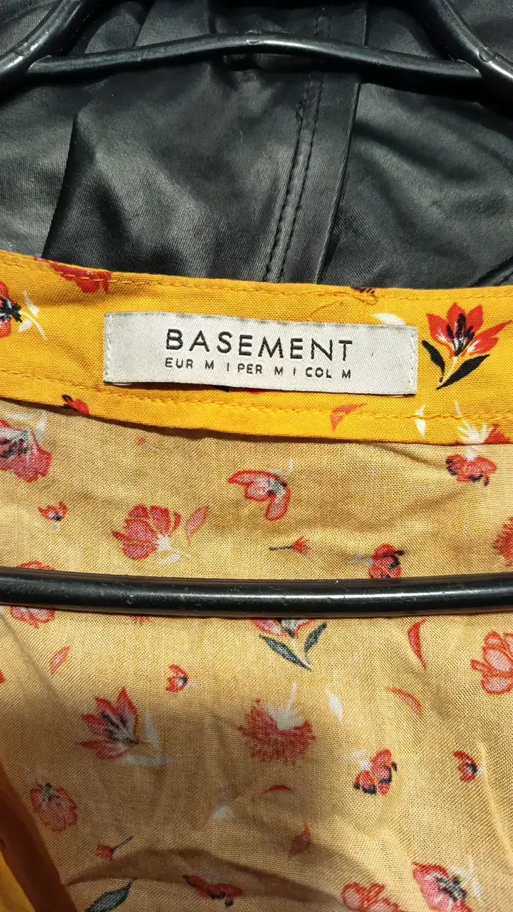 Vestido amarillo floral Basement - 3