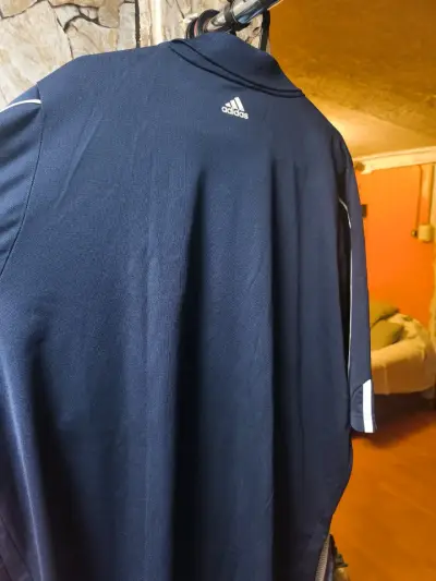 Polera deportiva Adidas azul marino - miniatura 1
