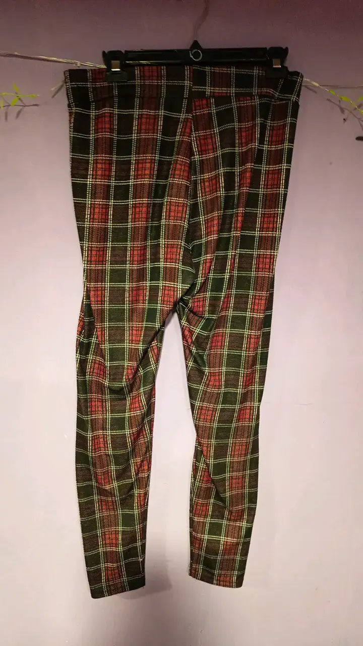 Pantalones a cuadros estilo escocés - 2