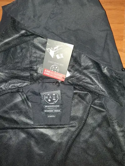 Chaqueta cortavientos XL MAUI. Precio conversable. - miniatura 4