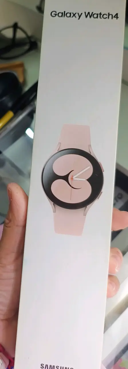 Samsung Galaxy Watch4, usado, con su caja - 1