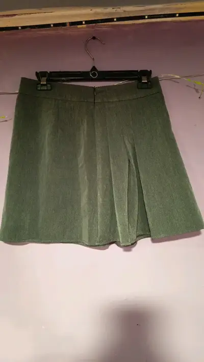 Falda plisada gris elegante - miniatura 2