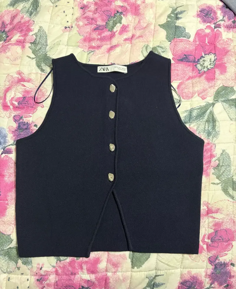 Chaleco sin mangas Zara azul marino