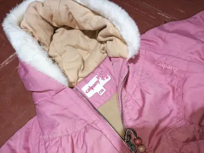 Chaqueta rosada para bebé talla 6 meses - miniatura 3